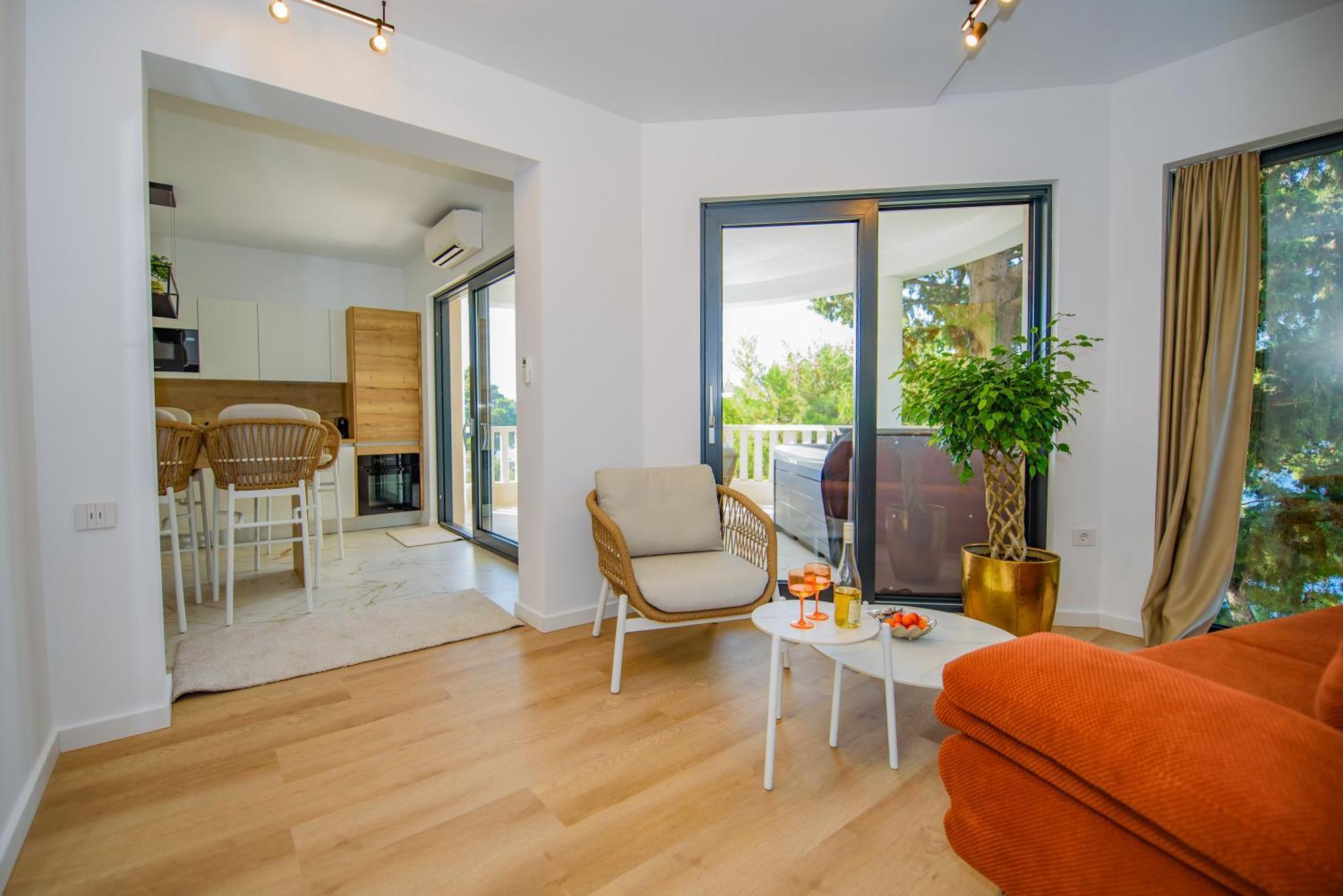 More Medici Apartments Omis Luaran gambar